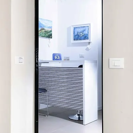 Comoloft Apartman *