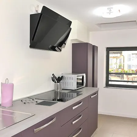 Apartman Comoloft *